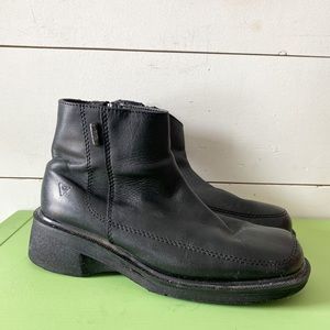 Rare Vintage Dr. Martens size UK 5 US 7.